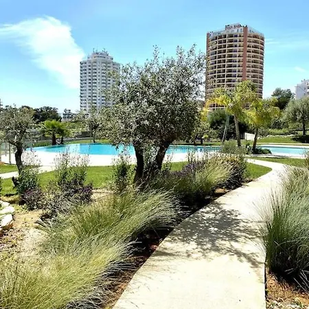 Apartamento New Stunning Ocean Aprt In 